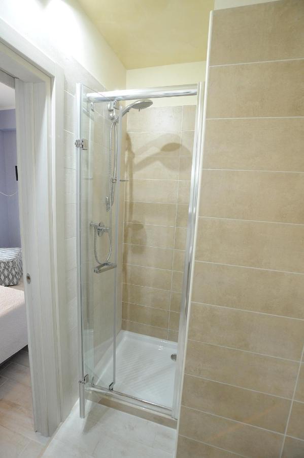 Arianna Bed & Breakfast Salerno Bagian luar foto